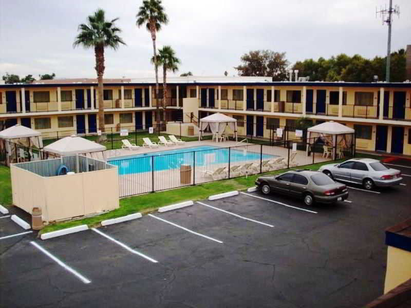Econo Lodge Phoenix North I-17 Съоръжения снимка