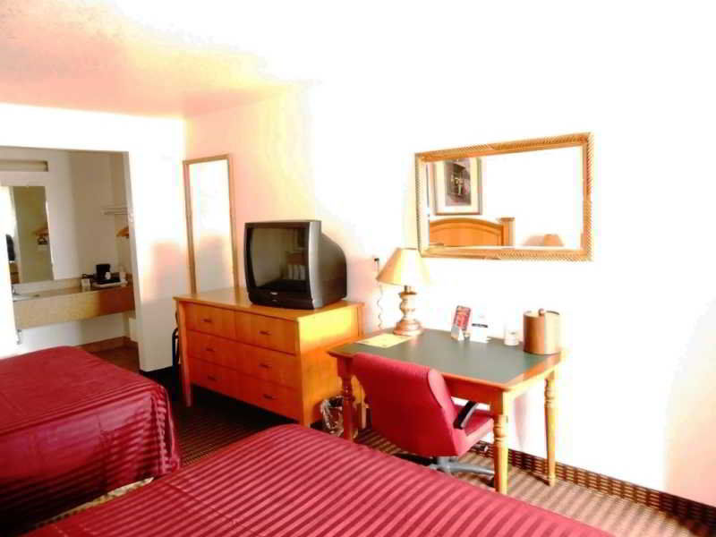 Econo Lodge Phoenix North I-17 Екстериор снимка
